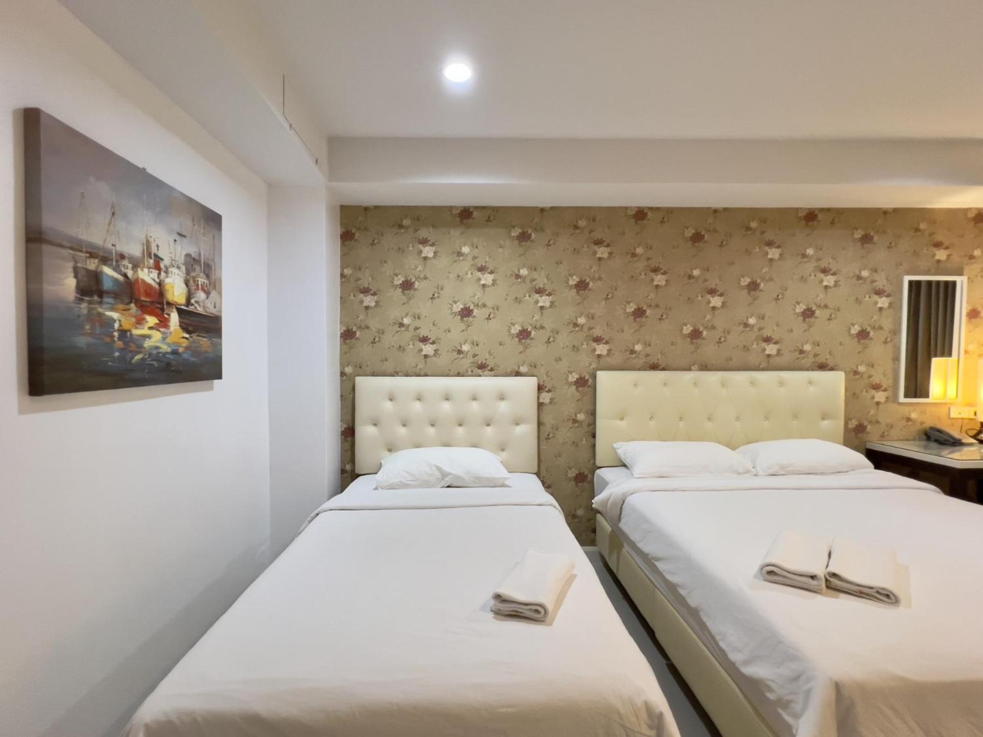 Hotel Baanhim à Rayong Extérieur photo